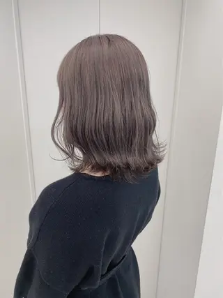 ミディアム カラー ヘアアレンジ ネイル マツエク・マツパ ベージュグレージュ 💕しゅーじ💕のヘアスタイル