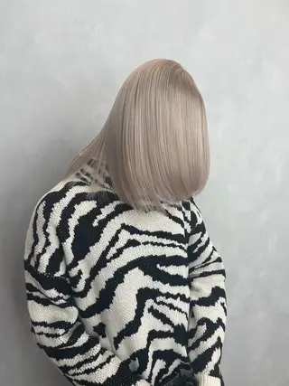 ショート カラー 透明感🎀艶髪 💞まいか🎶のヘアスタイル