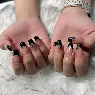 セミロング mao .のネイルデザイン