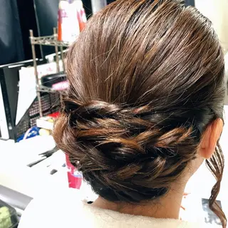 ロング ヘアアレンジ あるす 美容室のヘアスタイル
