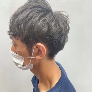 メンズ Lilly リリィのヘアスタイル