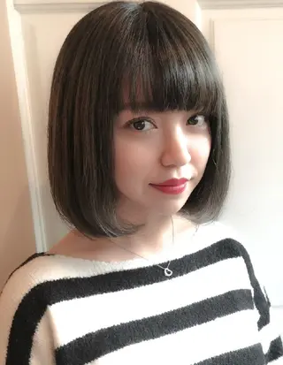 ショート カラー ショート✨ボブ✨代表 新田見美仁のヘアスタイル