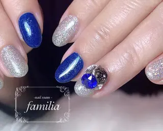 ネイル -nailroom- familiaのネイルデザイン