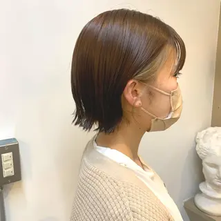 ショート カラー 綿貫 美雪のヘアスタイル