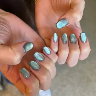 ネイル AKAHOSHI . Rのネイルデザイン