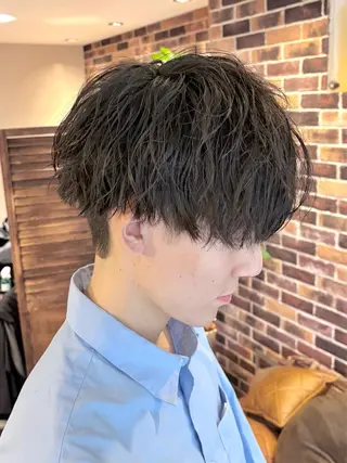 メンズ 艶髪／透け感カラー ／ＲＹＯのヘアスタイル