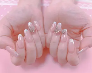 ネイル はぴねす所属・横浜 美夢のネイルデザイン