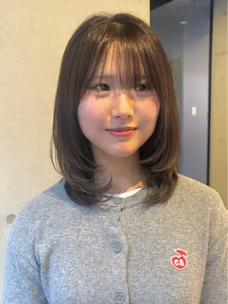 ミディアム カラー 韓国レイヤー/柔らか カラー/RIN🎀のヘアスタイル