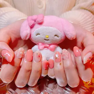 ネイル 半村 明のネイルデザイン