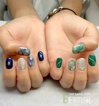 ネイル BETTISH. KUMIKO☺︎︎のネイルデザイン