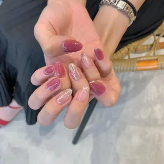 ネイル 藤原 胡桃のネイルデザイン