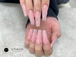 ネイル ネイルルーム チャームのネイルデザイン