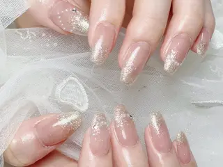 パーマ ティアラ ネイルのネイルデザイン
