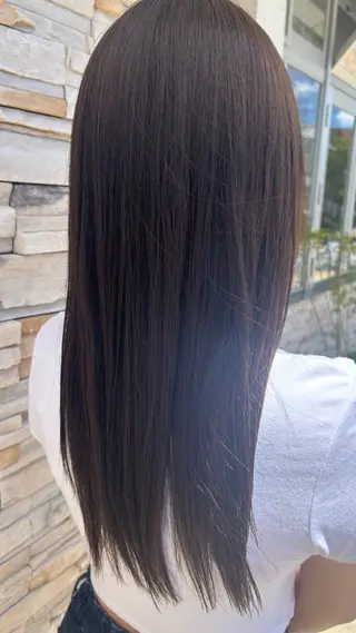 カラー TERUYA shionのヘアスタイル