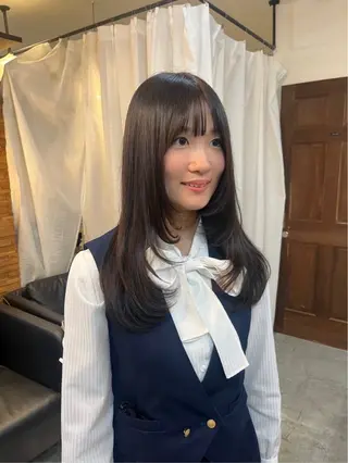 ロング カラー 顔周りカット ピンク カラー🩰りりのヘアスタイル