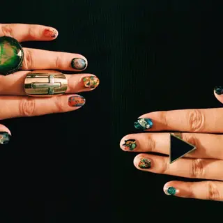 ネイル elu ：nail＆eyeのネイルデザイン