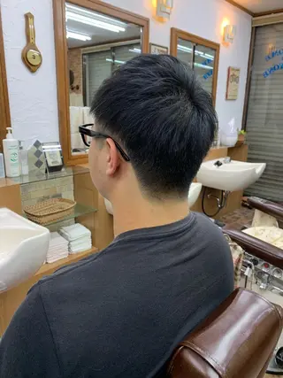 ショート メンズ 羽木 隆徒のヘアスタイル