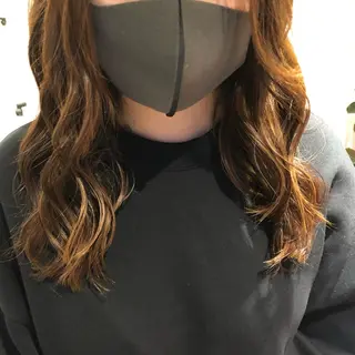ロング 堀越 エリのヘアスタイル