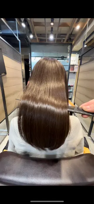 セミロング カラー 当日予約OK⭕️ 佐藤太一のヘアスタイル