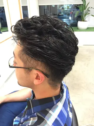 パーマ メンズ 矢島 真樹のヘアスタイル