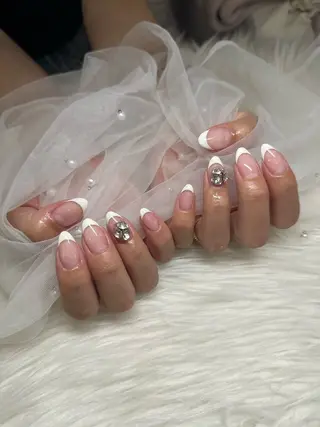 ネイル AOAQUA SHIORIのネイルデザイン