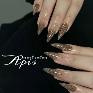 ネイル nailsalon Apis所属・Apis manakaのネイルデザイン