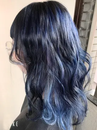 セミロング カラー 岩谷/ブリーチ 🪽透明感カラーのヘアスタイル