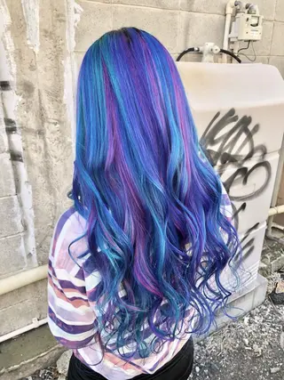 カラー ダブルスキルエクステ /羽エクステ白石宇由のヘアスタイル