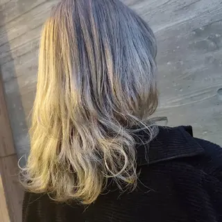 カラー ミディアム 谷 結奈のヘアスタイル