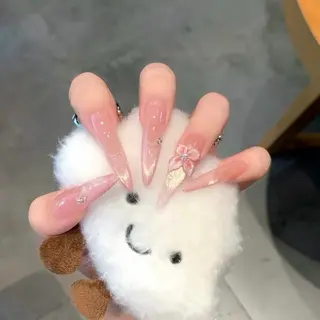 ネイル Mika Nails 心斎橋のネイルデザイン