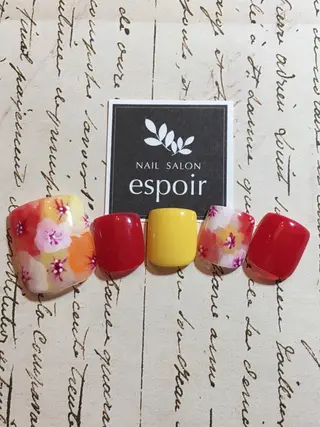 ネイル 古川 里美のネイルデザイン