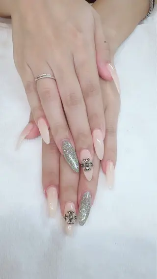 ネイル Feather TOMのエステ・リラクイメージ