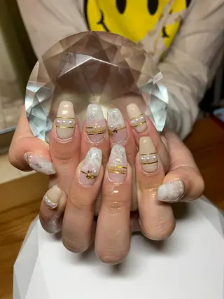 ネイル LAVISH nail salonのネイルデザイン