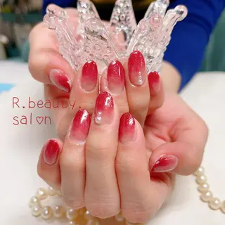 ネイル R.beauty サロンのネイルデザイン