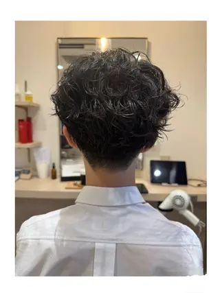 パーマ メンズ Erika [Simple]のヘアスタイル