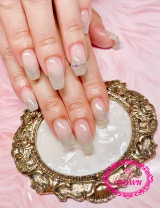 ネイル CROWN プライベートサロンのネイルデザイン