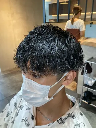 ショート パーマ メンズ 波巻きスパイラルパー マ/シャドウパーマ駿のヘアスタイル