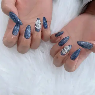 ネイル momo .のネイルデザイン