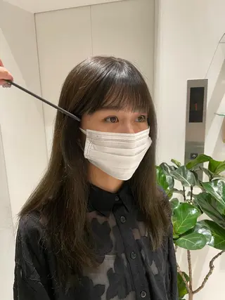 ロング カラー 大畑 茉那のヘアスタイル