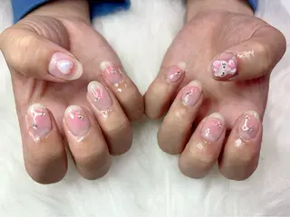 ネイル M Hのネイルデザイン