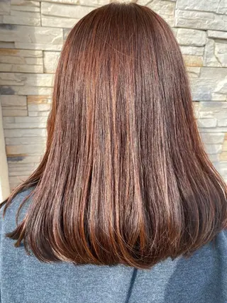 カラー TERUYA shionのヘアスタイル