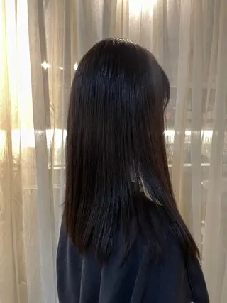 ロング 藤原 百花のヘアスタイル