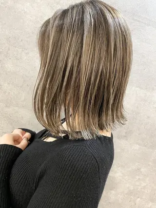 ショート カラー ヘアアレンジ ネイル マツエク・マツパ 井上 一平のヘアスタイル