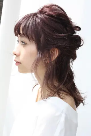 ミディアム ヘアアレンジ tuuli トゥーリのヘアスタイル
