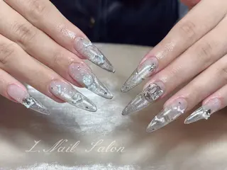 ネイル Z.Nail Salonのネイルデザイン