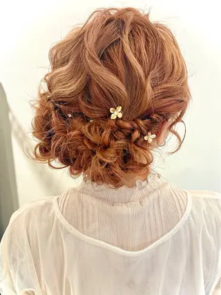 セミロング ヘアアレンジ そ にのヘアスタイル
