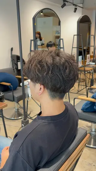 パーマ メンズ みつけ／メンズカット メンズパーマ🦔のヘアスタイル