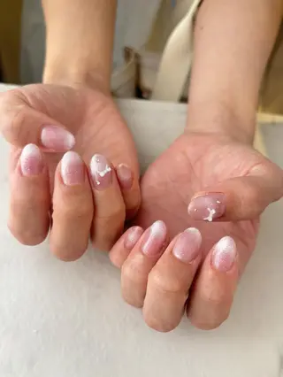 ネイル FIRST天神直結 hikiriのネイルデザイン