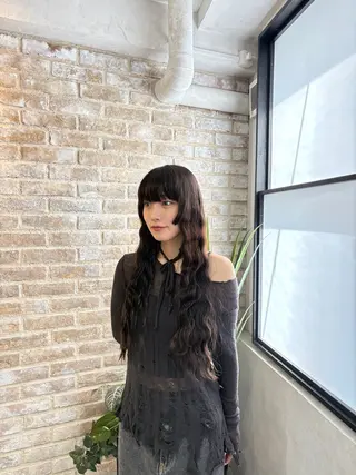 ロング ✮透明感カラー 泉 凜花のヘアスタイル