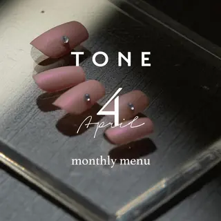 ネイル TONE所属・TONE the nailのネイルデザイン